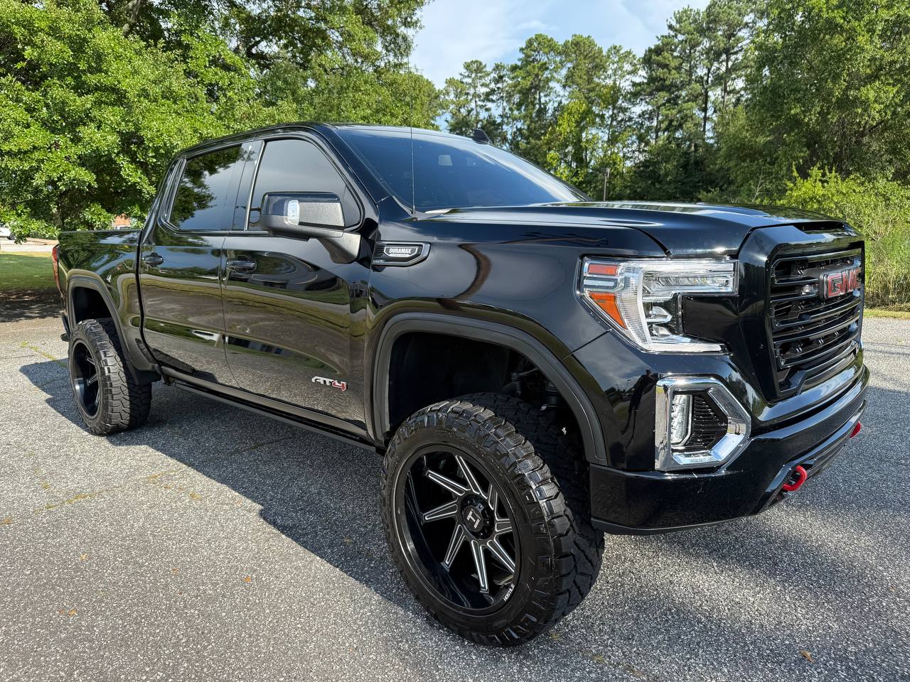 2021 GMC Sierra 1500 AT4 4WD — Duramax Diesel, photo 3 of 16