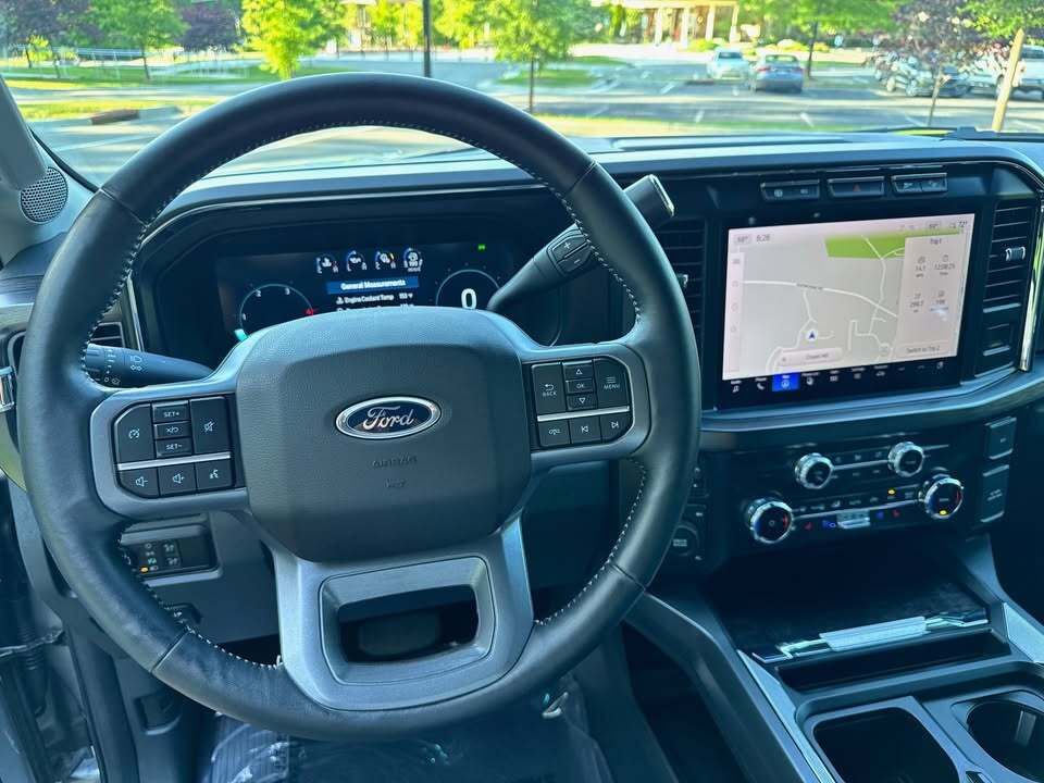 2024 Ford f250 lariat 6.7l, photo 8 of 18