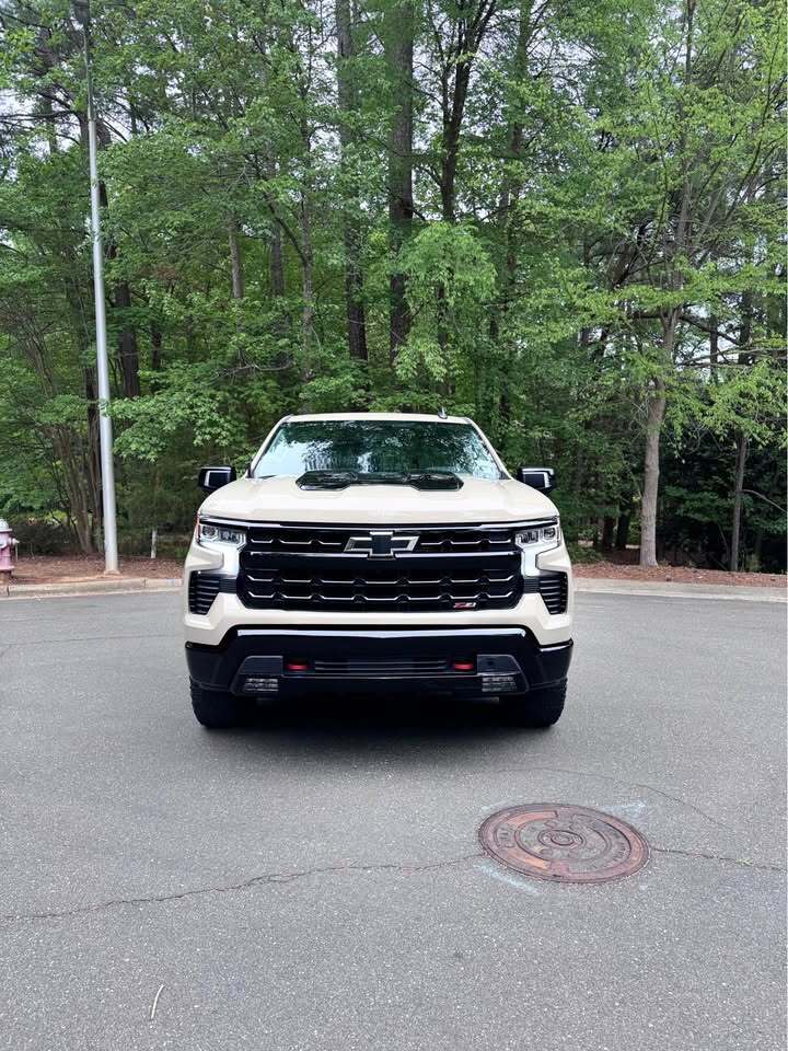 2022 Chevrolet Silverado 1500 Trail Boss, photo 3 of 20