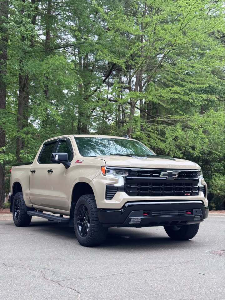 2022 Chevrolet Silverado 1500 Trail Boss, photo 4 of 20