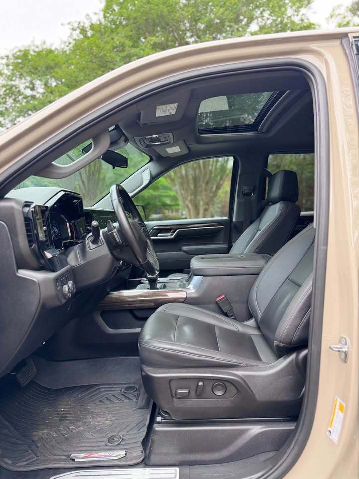 2022 Chevrolet Silverado 1500 Trail Boss, photo 10 of 20