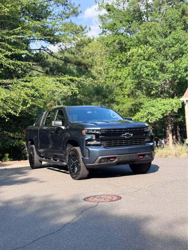 2020 Chevrolet Silverado 1500 LT Trail Boss, photo 3 of 18