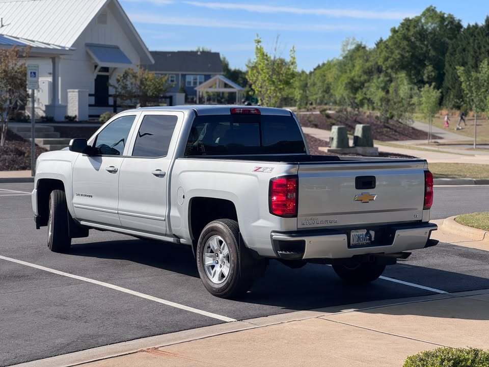 2016 Chevrolet Silverado 5.3 LT Z71, photo 8 of 14