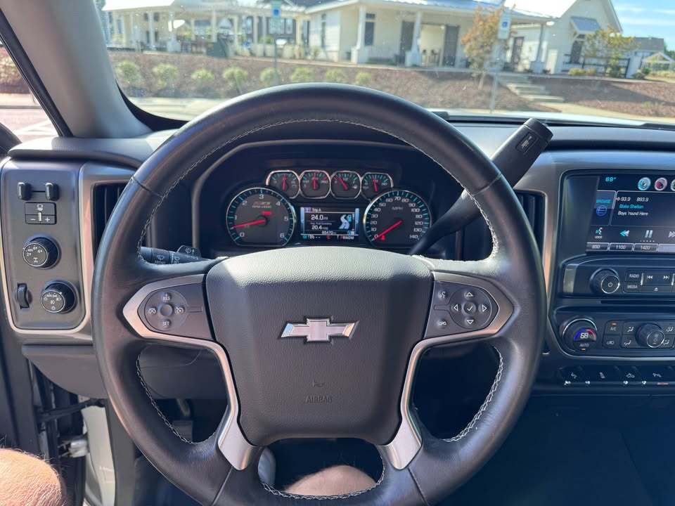 2016 Chevrolet Silverado 5.3 LT Z71, photo 12 of 14