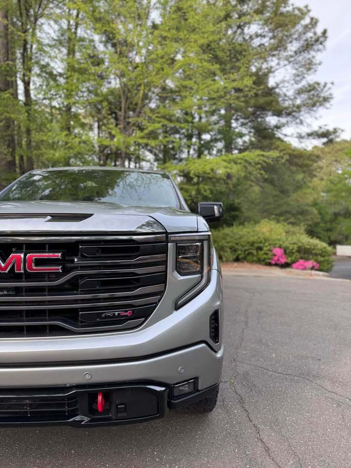2023 GMC Sierra 1500 AT4 Carbon Pro Edition, photo 4 of 20