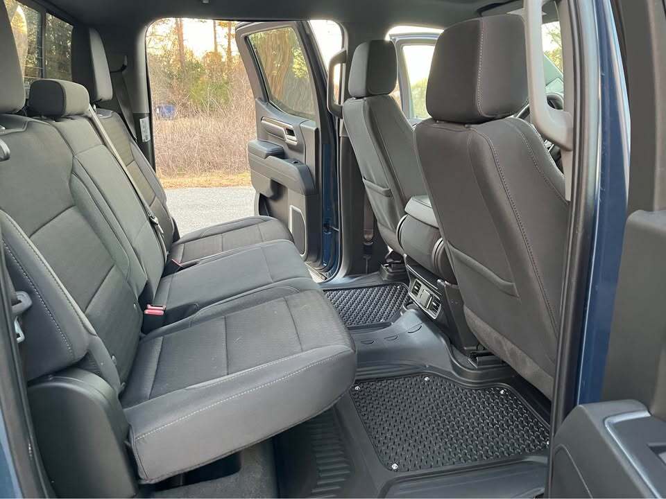 2024 Chevrolet silverado 1500 LT, photo 4 of 11