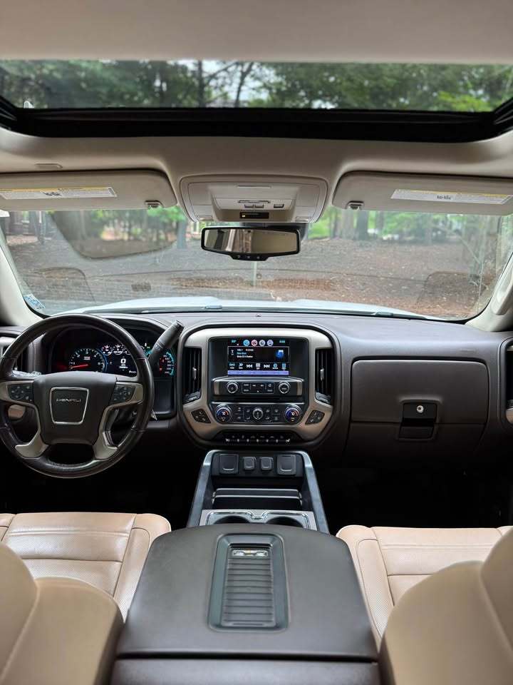 2018 GMC Sierra 1500 Denali 4WD, photo 5 of 19