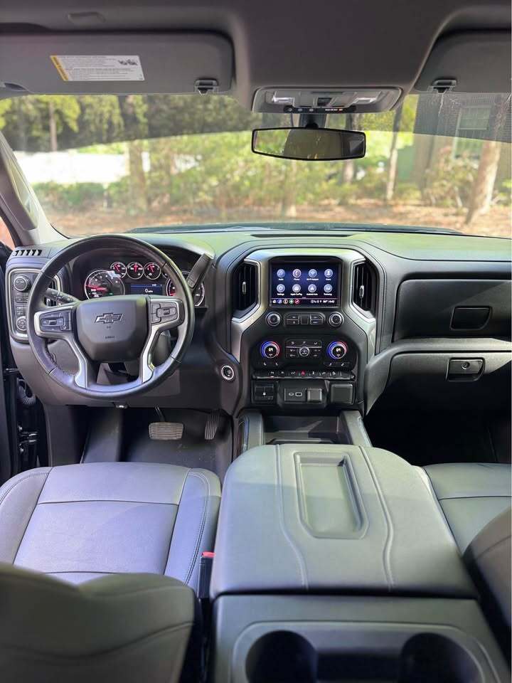 2022 Chevrolet Silverado 1500 LTD RST, photo 12 of 19