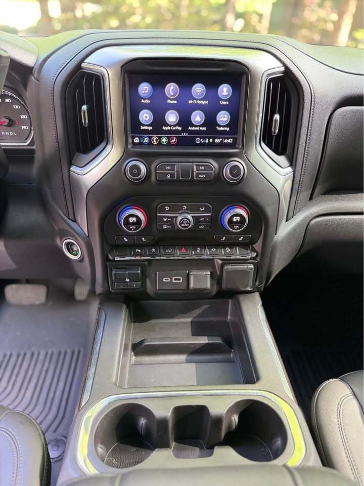 2022 Chevrolet Silverado 1500 LTD RST, photo 13 of 19
