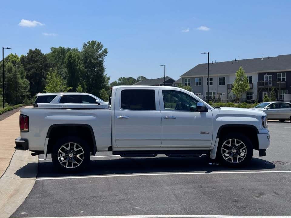 2016 GMC Sierra 1500 SLT, photo 7 of 17