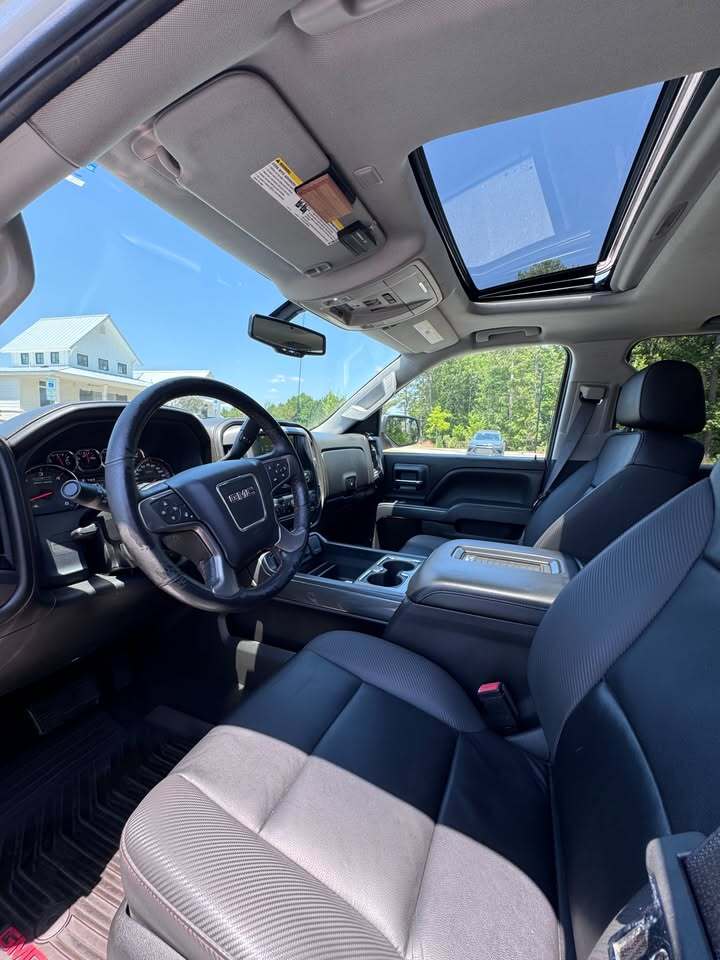 2016 GMC Sierra 1500 SLT, photo 10 of 17