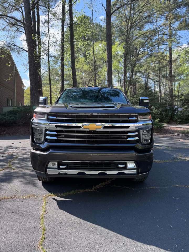 Chevrolet Silverado 3500HD High Country, photo 4 of 20