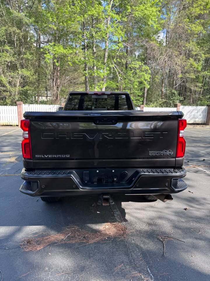 Chevrolet Silverado 3500HD High Country, photo 7 of 20