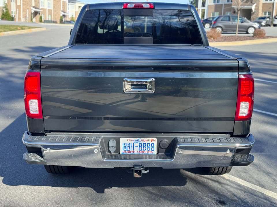 2017 Chevrolet Silverado 5.3 LTZ, photo 11 of 13