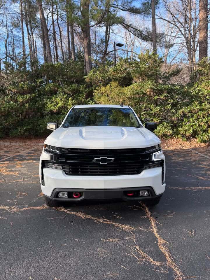 2021 Chevrolet silverado 1500 crew cab LT Trail Boss, photo 2 of 17