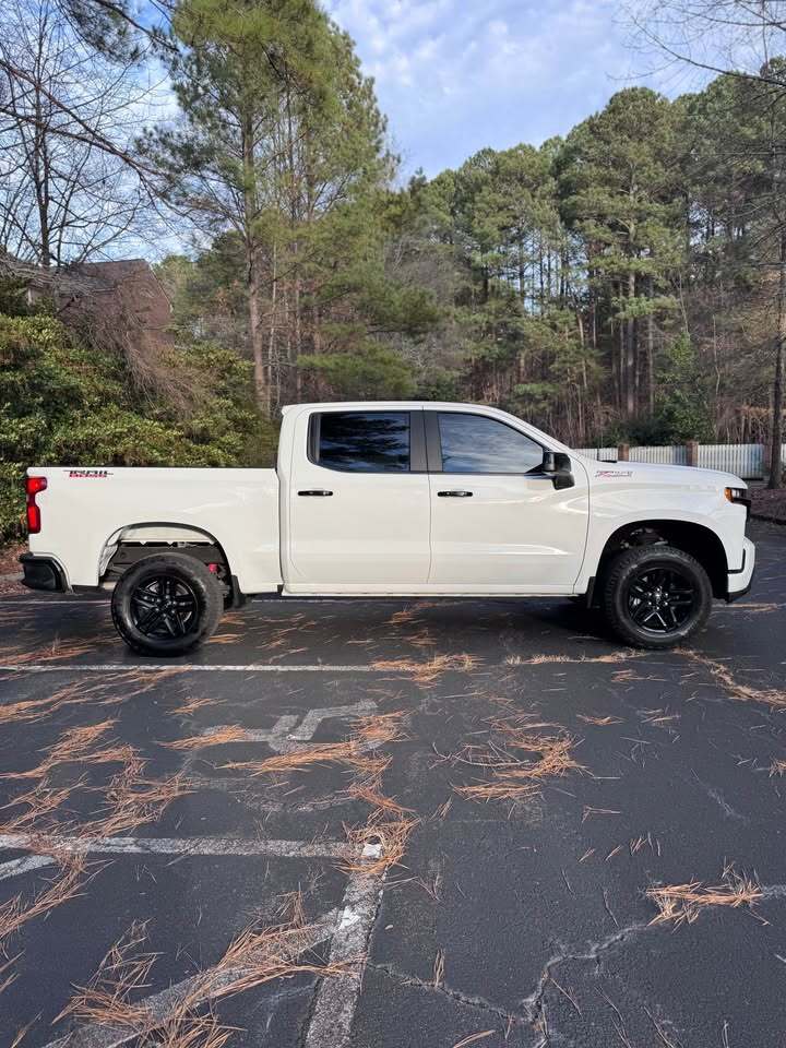 2021 Chevrolet silverado 1500 crew cab LT Trail Boss, photo 12 of 17