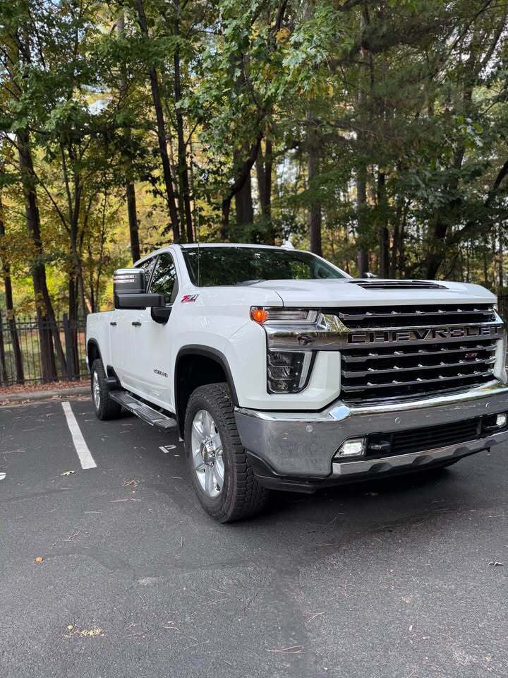 2021 Chevrolet Silverado 2500 LTZ, photo 5 of 16