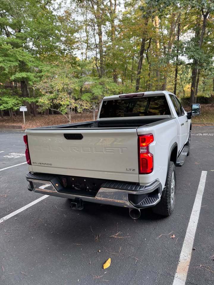 2021 Chevrolet Silverado 2500 LTZ, photo 12 of 16