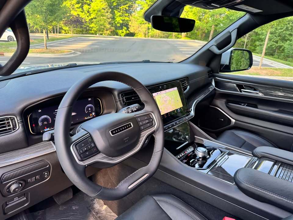 2022 Jeep wagoneer II, photo 5 of 12