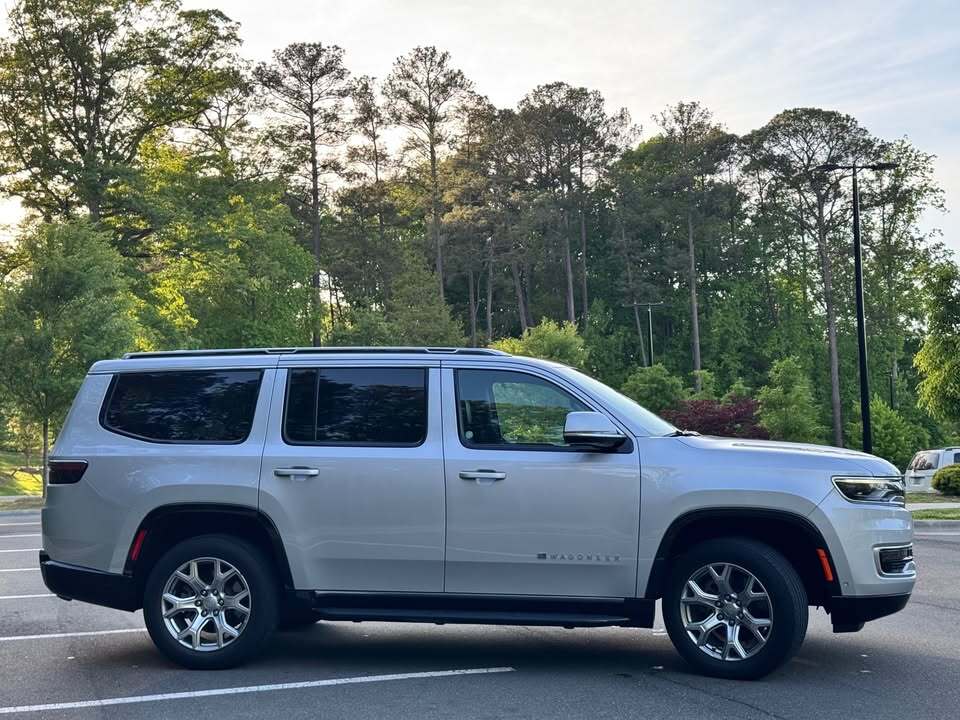 2022 Jeep wagoneer II, photo 12 of 12