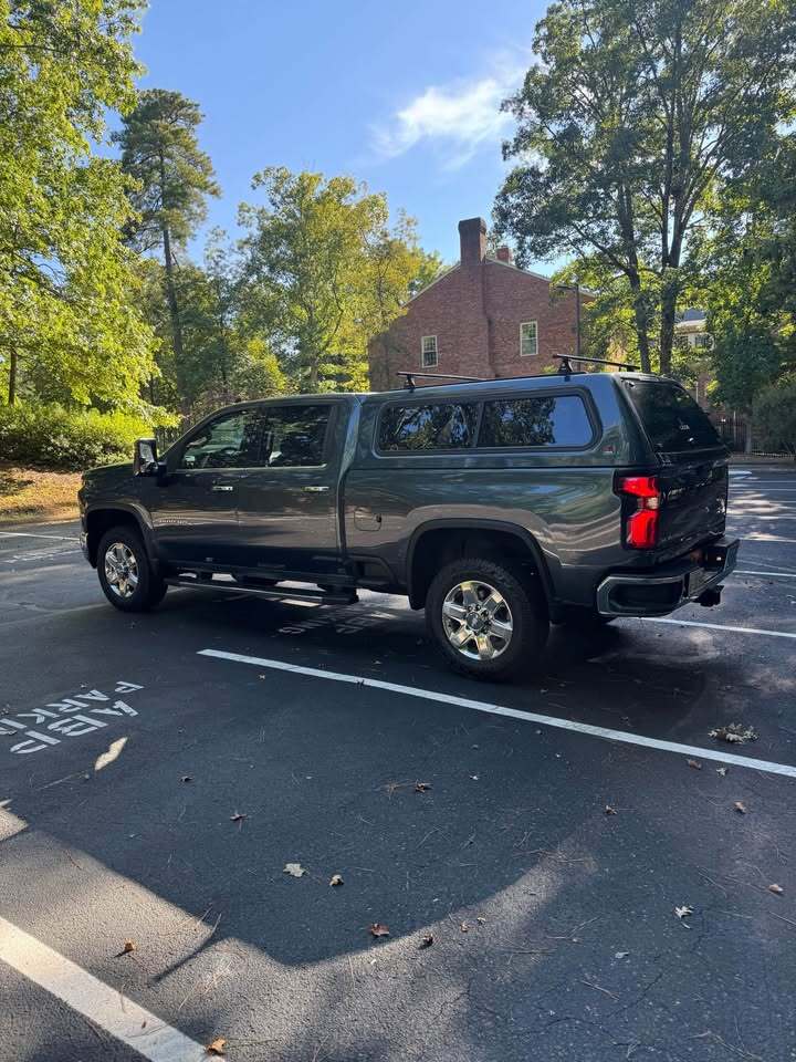 2020 Chevrolet Silverado 3500 LTZ 4×4 Crew Cab, photo 6 of 18