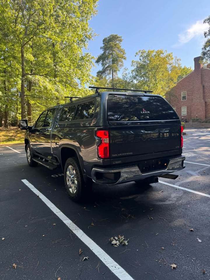 2020 Chevrolet Silverado 3500 LTZ 4×4 Crew Cab, photo 13 of 18