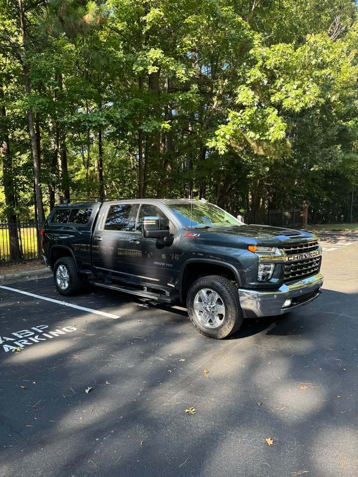 2020 Chevrolet Silverado 3500 LTZ 4×4 Crew Cab, photo 17 of 18