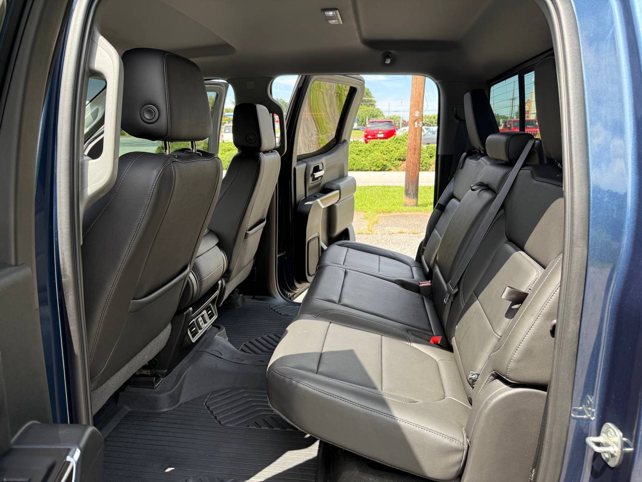 2019 Chevrolet Silverado 1500 LT Z71 4WD, photo 13 of 16