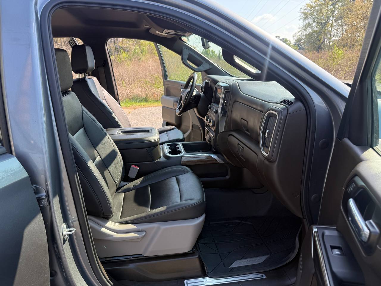 2022 Chevrolet Silverado LTD RST Z71, photo 13 of 19