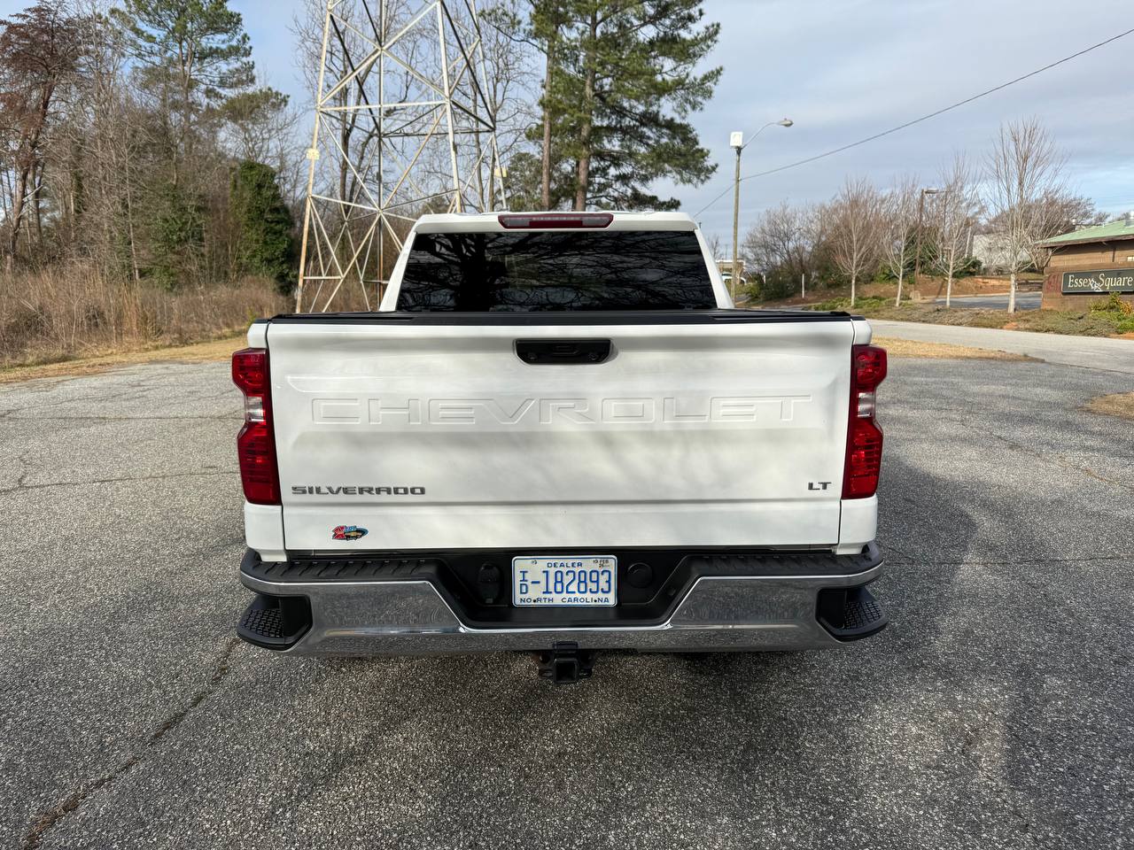 2022 Chevrolet Silverado 1500 LT, photo 6 of 18