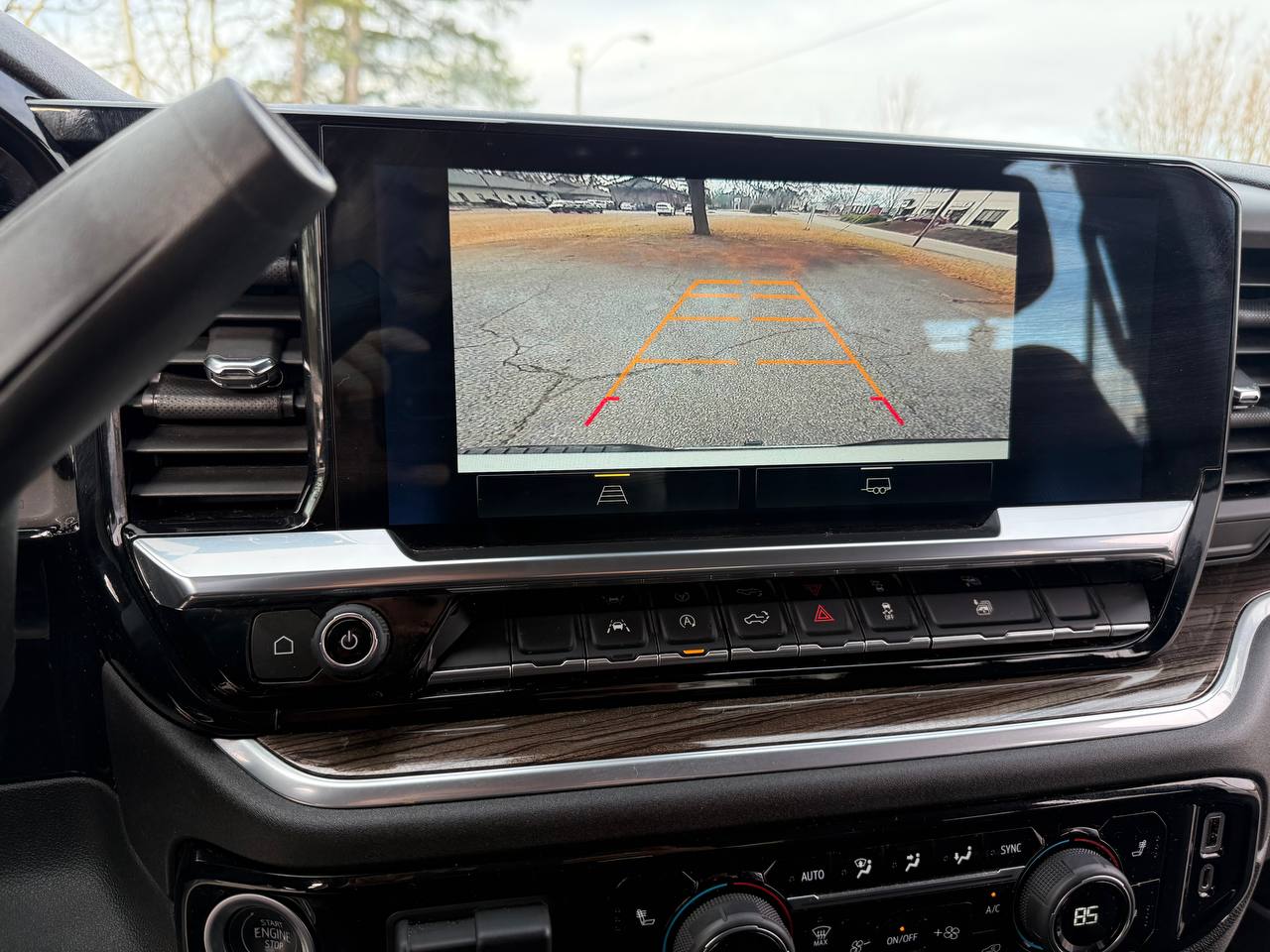 2022 Chevrolet Silverado 1500 LT, photo 13 of 18