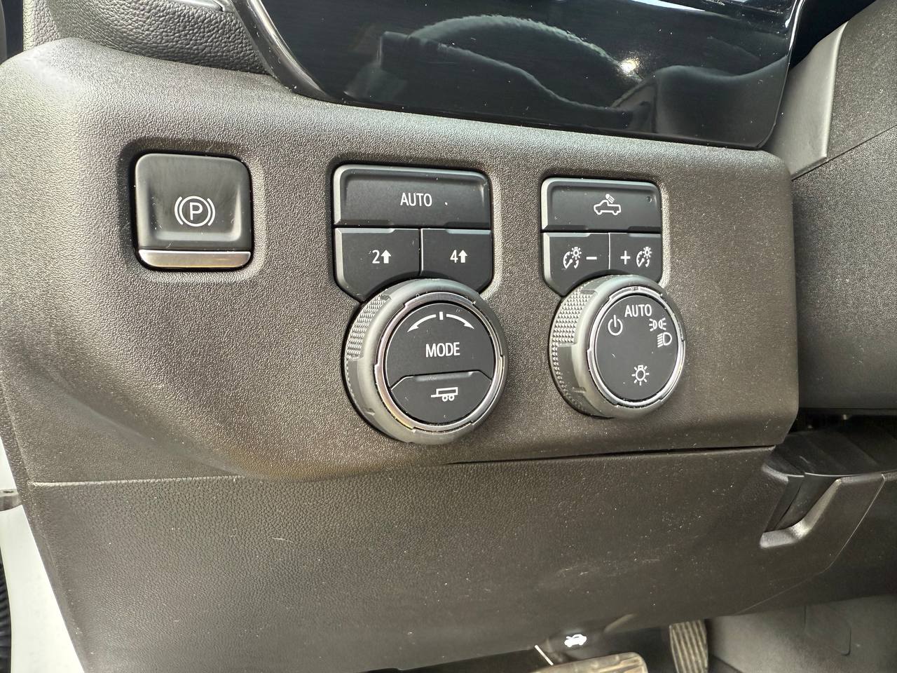 2022 Chevrolet Silverado 1500 LT, photo 17 of 18