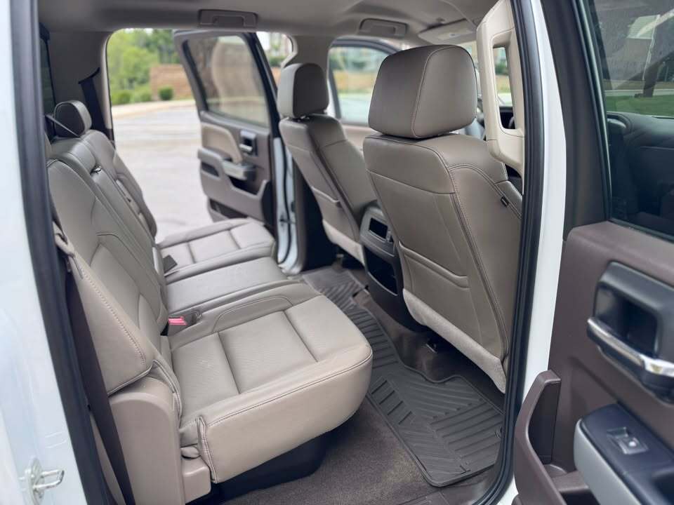 2017 Chevrolet silverado 1500 LTZ, photo 6 of 13