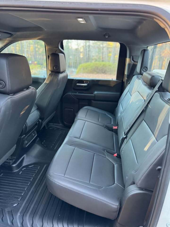 2022 Chevrolet silverado 2500 WT, photo 5 of 10