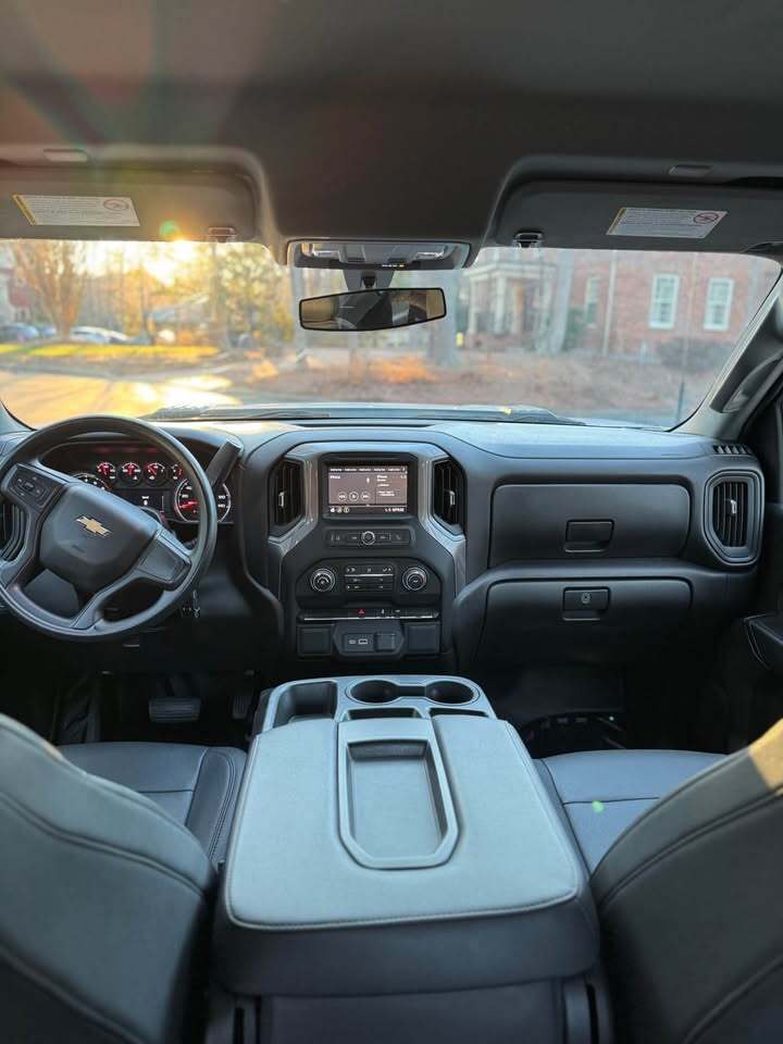 2022 Chevrolet silverado 2500 WT, photo 7 of 10